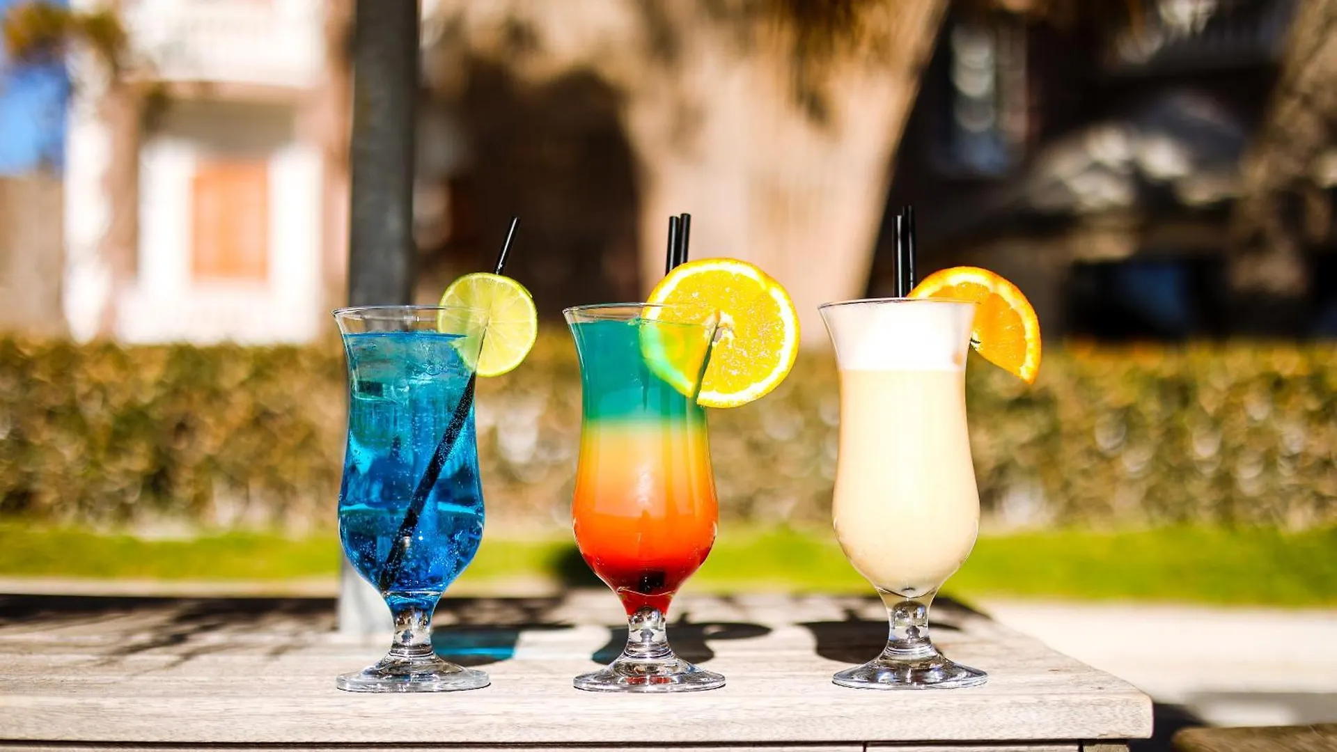Cosmo Beach Hotel Durrës