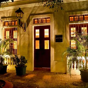  Hotel Honky Tonk Colonial Dominican Republic