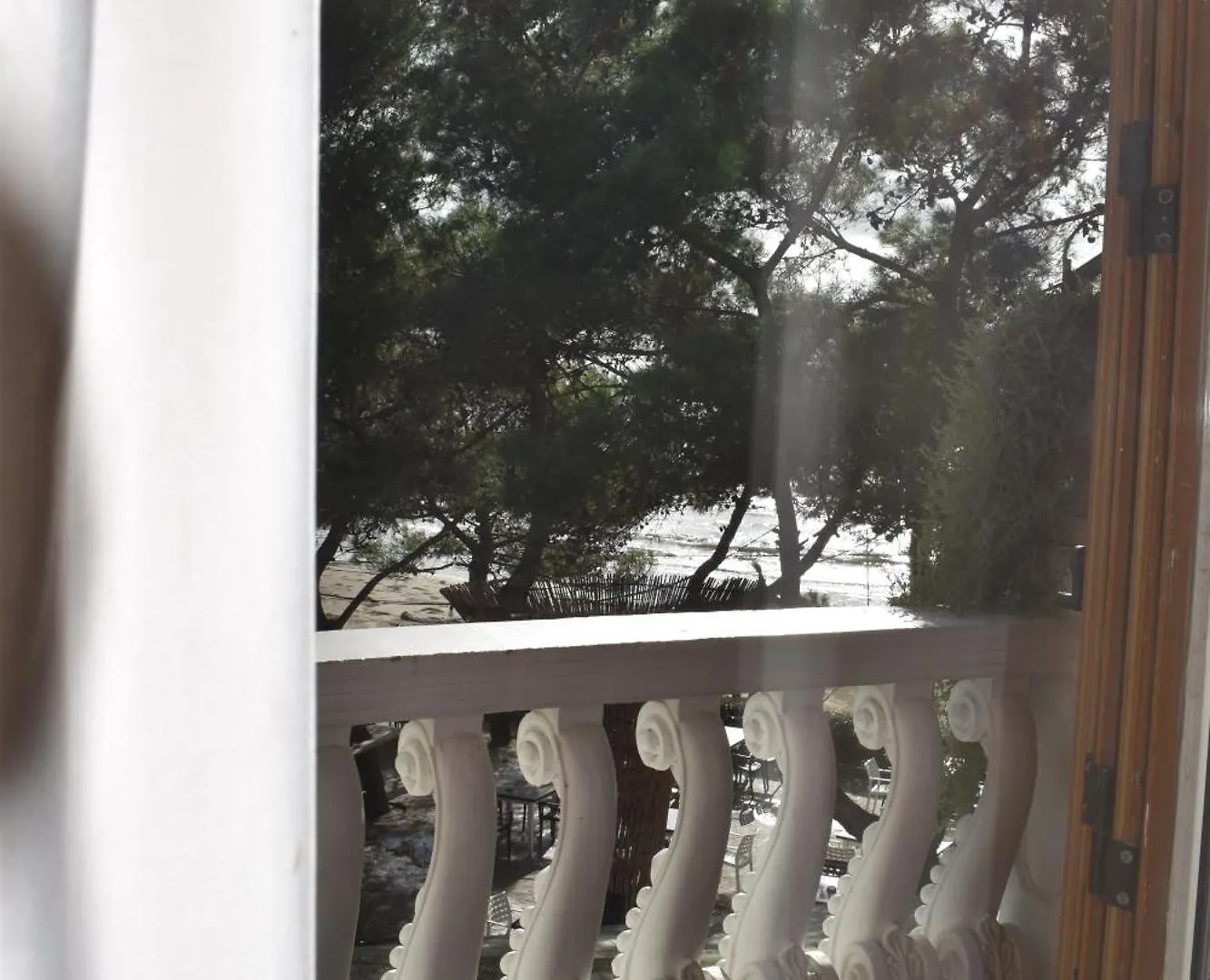 Cosmo Beach Hotel Durres
